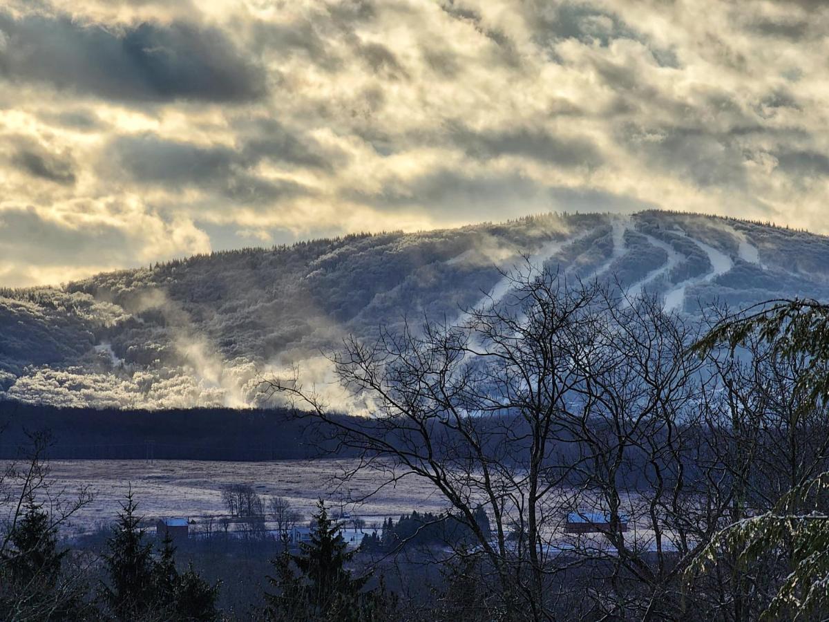 The Ridge Davis
